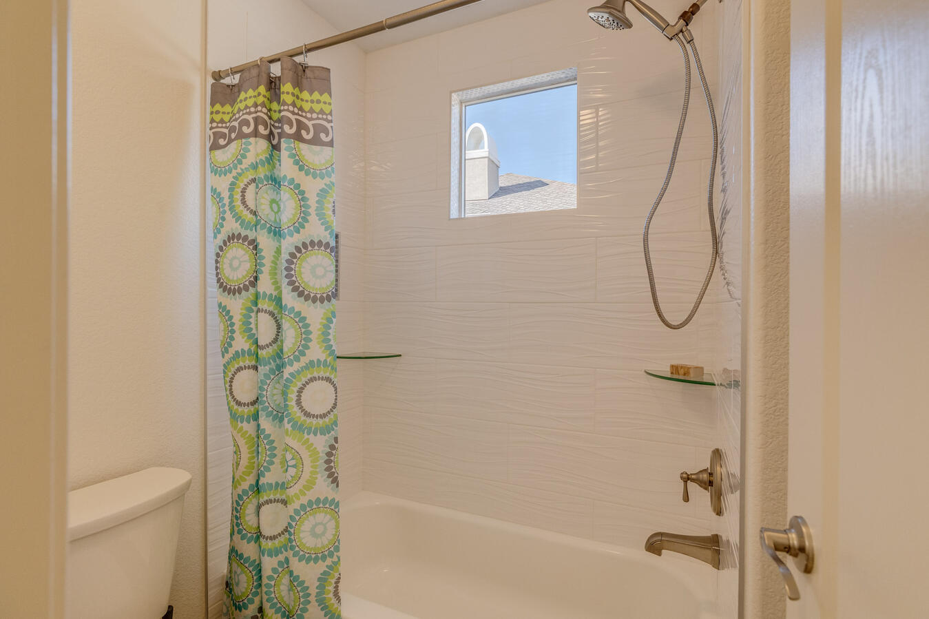 Upper Bathroom Upper Bathroom